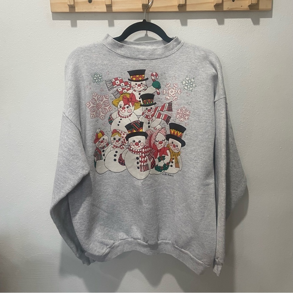 Womens vintage grey snowman sweatshirt size large